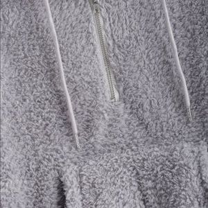 half zip kangaroo pocket fluffy hoodie